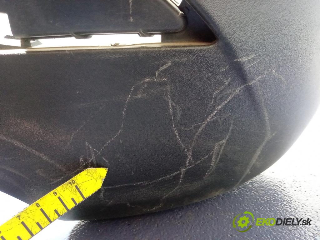 Mercedes Gla 0 nárazník Zad: A2478854304
