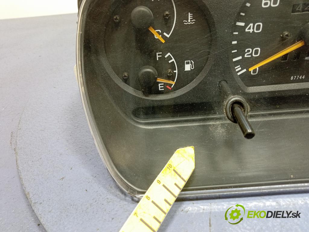 Daihatsu Gran move 1998 prístrojovka/ budíky 83010-87F67