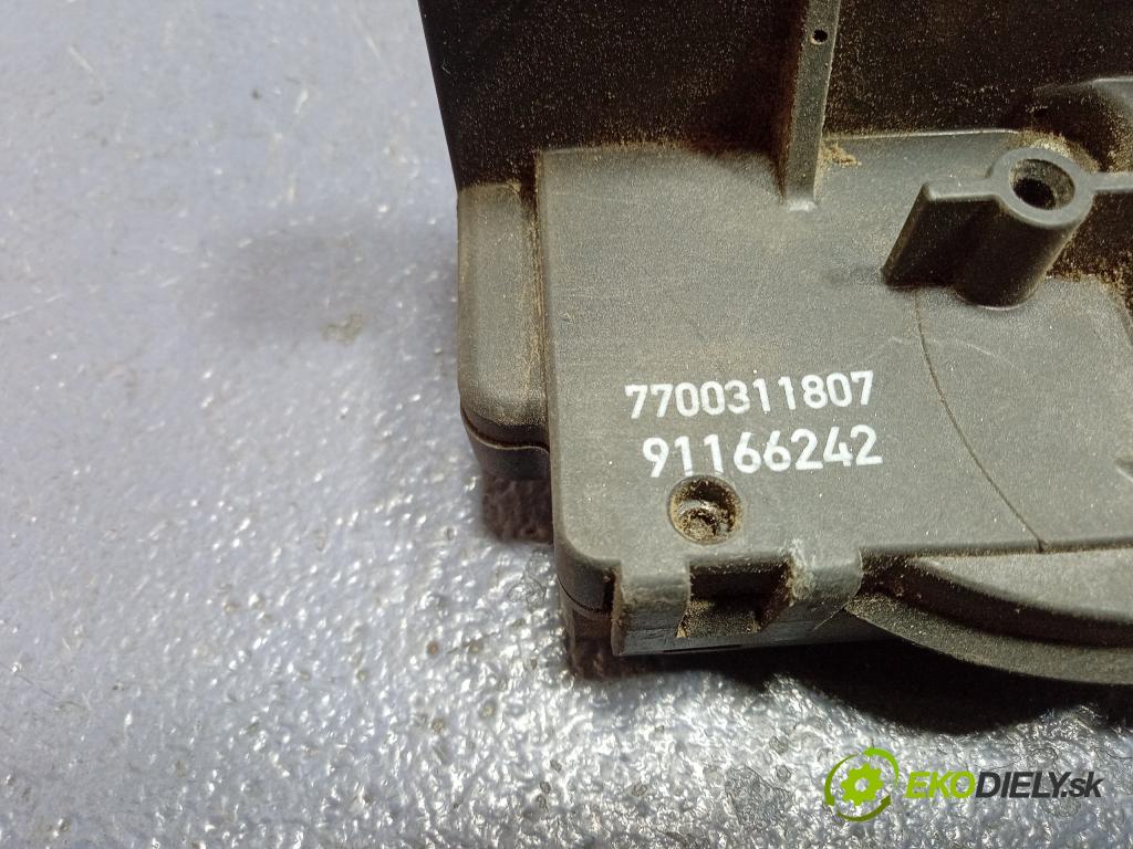 Nissan Primastar 2003 zámek dveře před Levý: 7700311807