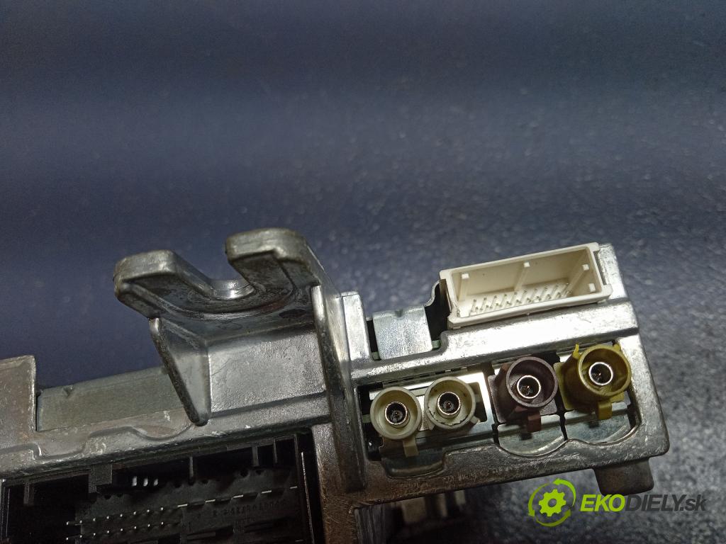 Bmw Seria 4 2021 Zesilovač: Rádio: Navigacia: 5A57045