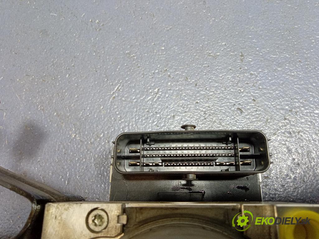 Bmw Seria 4 2021 čerpadlo ABS x 5A4B5F3