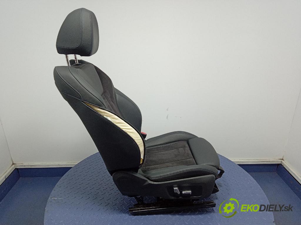 Bmw Seria 4 2021 Sedačka spolujazdca 01