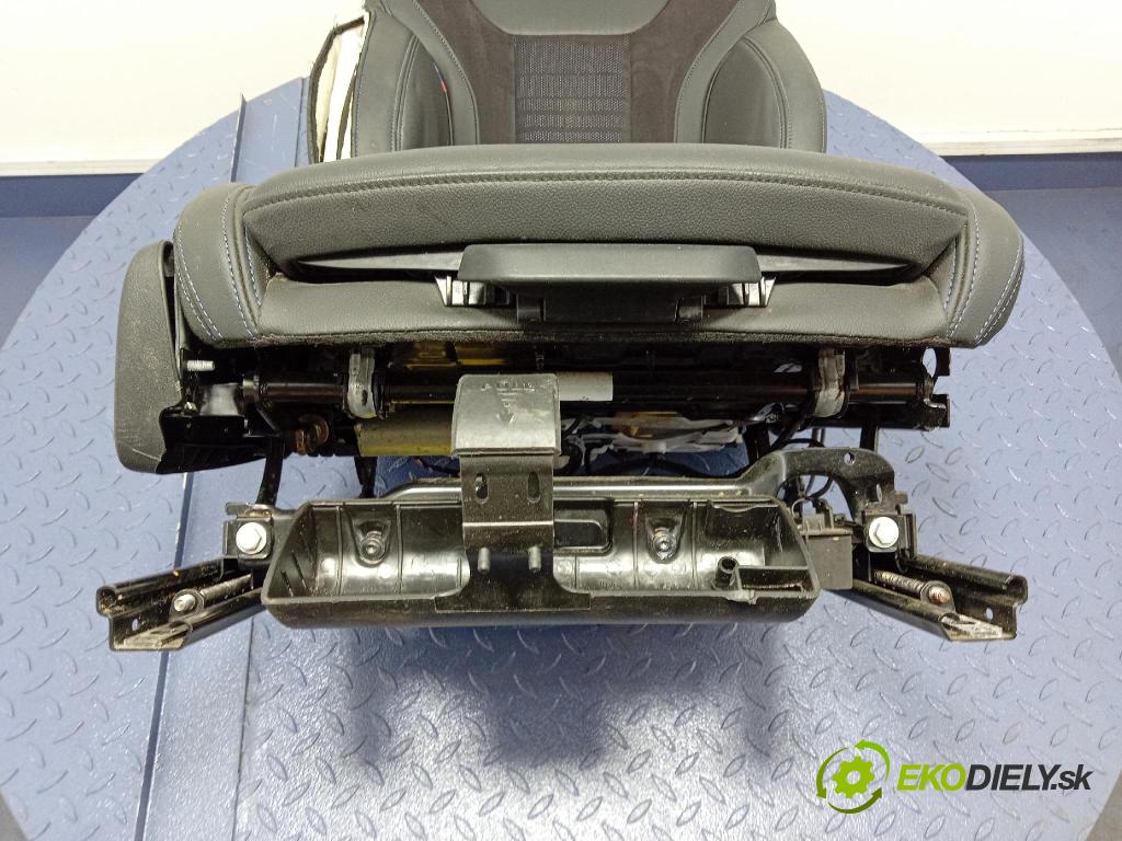 Bmw Seria 4 2021 Sedačka spolujazdca 01