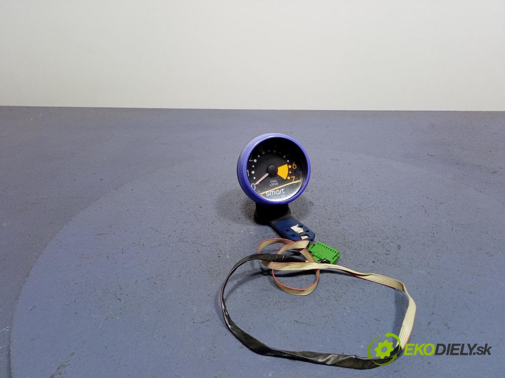 Smart Fortwo 1999 prístrojovka/ budíky 01