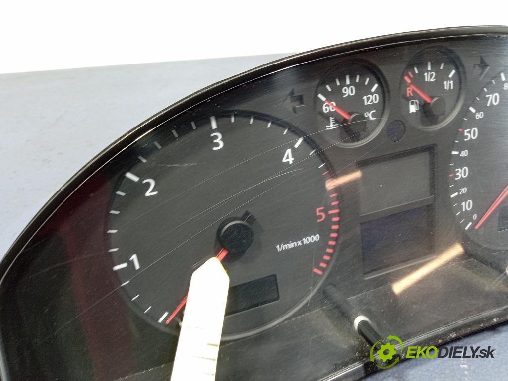 Audi A4 1999 prístrojovka/ budíky 8D0920900X