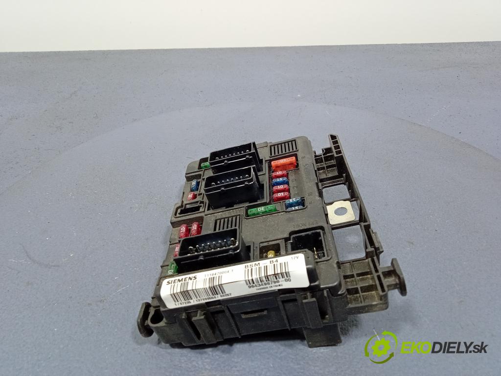 Citroen Berlingo 2003 skříňka Pojistky 9643498780