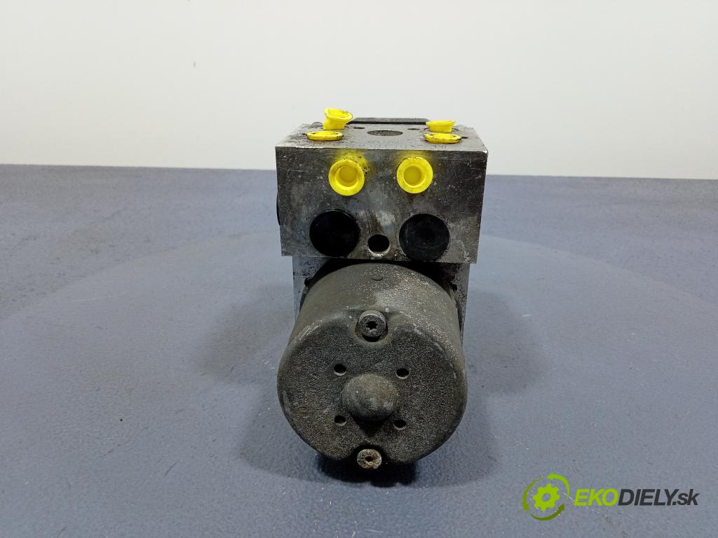 Audi A6 1997 čerpadlo ABS x 0273004285