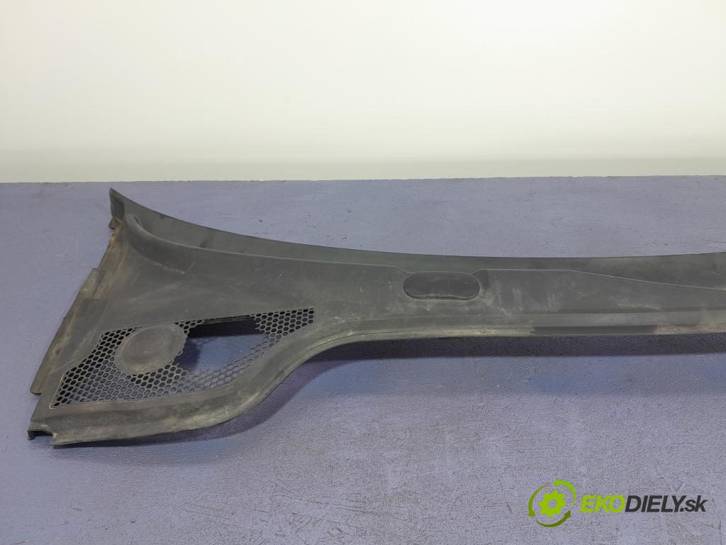 Audi A3 2006 torpédo 8P1819415C