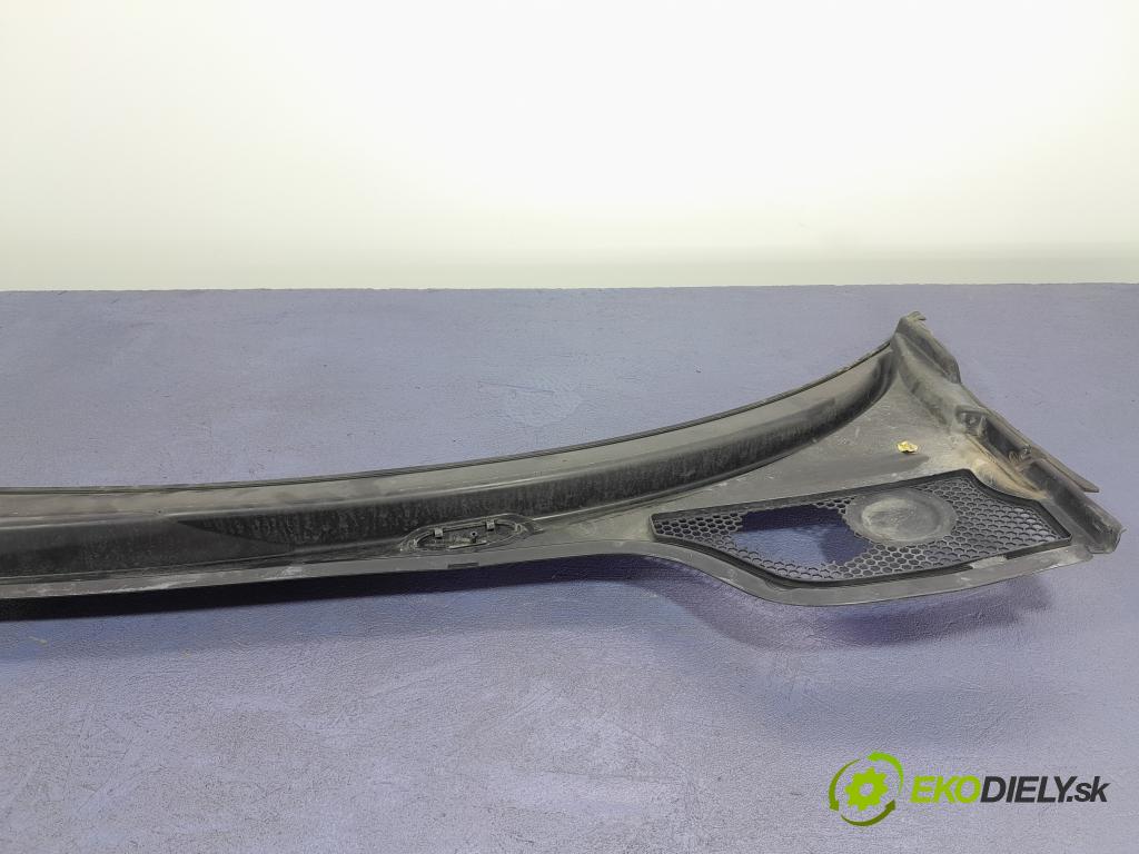 Audi A3 2006 torpédo 8P1819415C