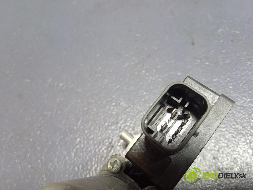 Bmw Seria 4 2021 mechanismus stahování Sklenka: před v pravo: 9854230
