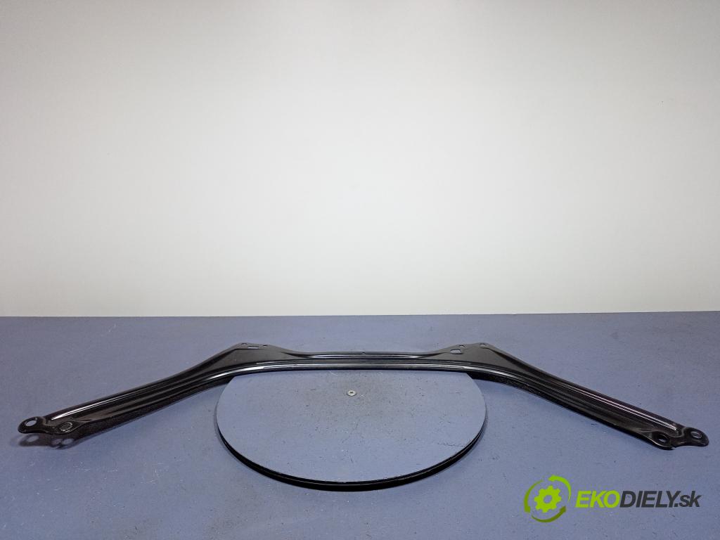 Bmw Seria 4 2021 výztuha Čelní / stěna Přední 7423989
