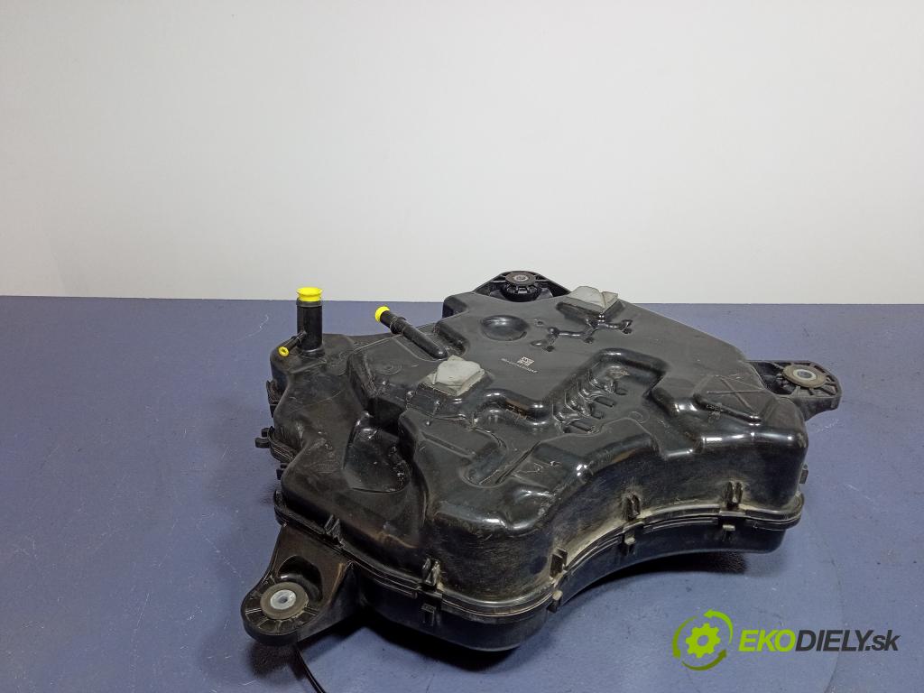 Bmw Seria 4 2021 Nádrž: AdBlue: 9423387
