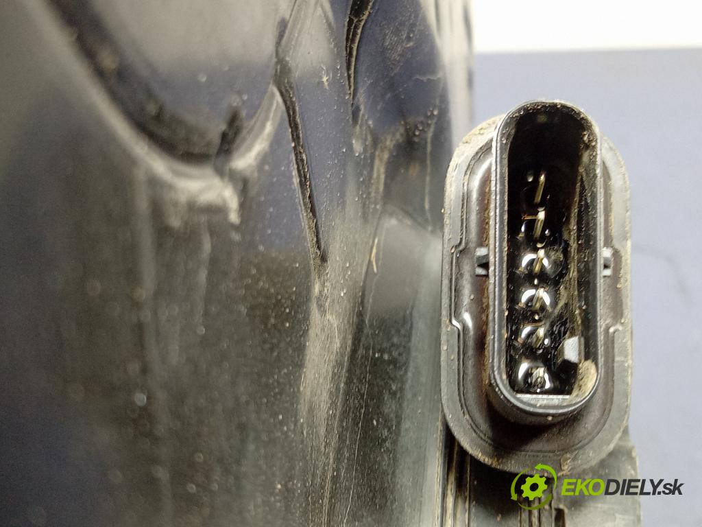 Bmw Seria 4 2021 Nádrž: AdBlue: 9423387