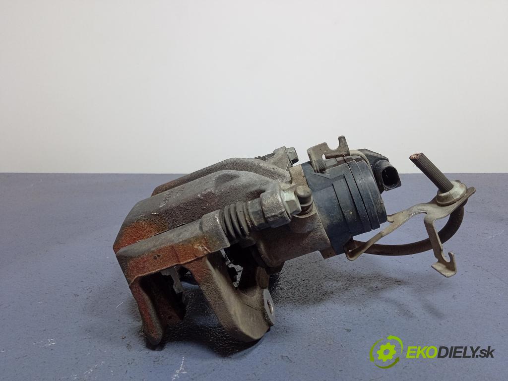 Bmw Seria 4 2021 brzdič brzdový zad Vľavo: 883248503