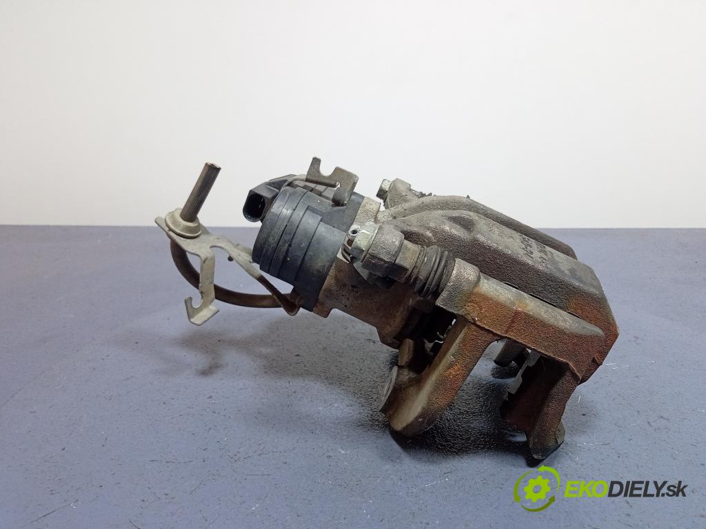 Bmw Seria 4 2021 brzdič brzdový zad v pravo: 883248603