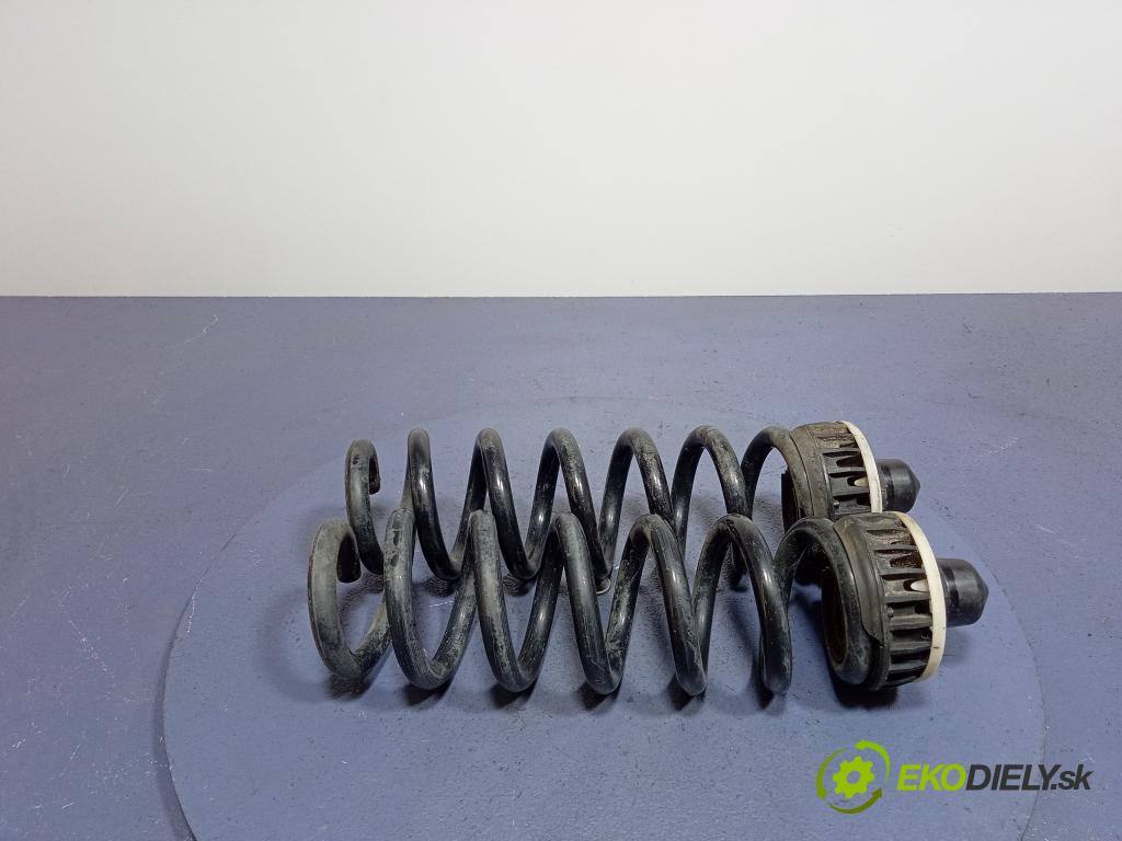 Bmw Seria 4 2021 pružina zad 01