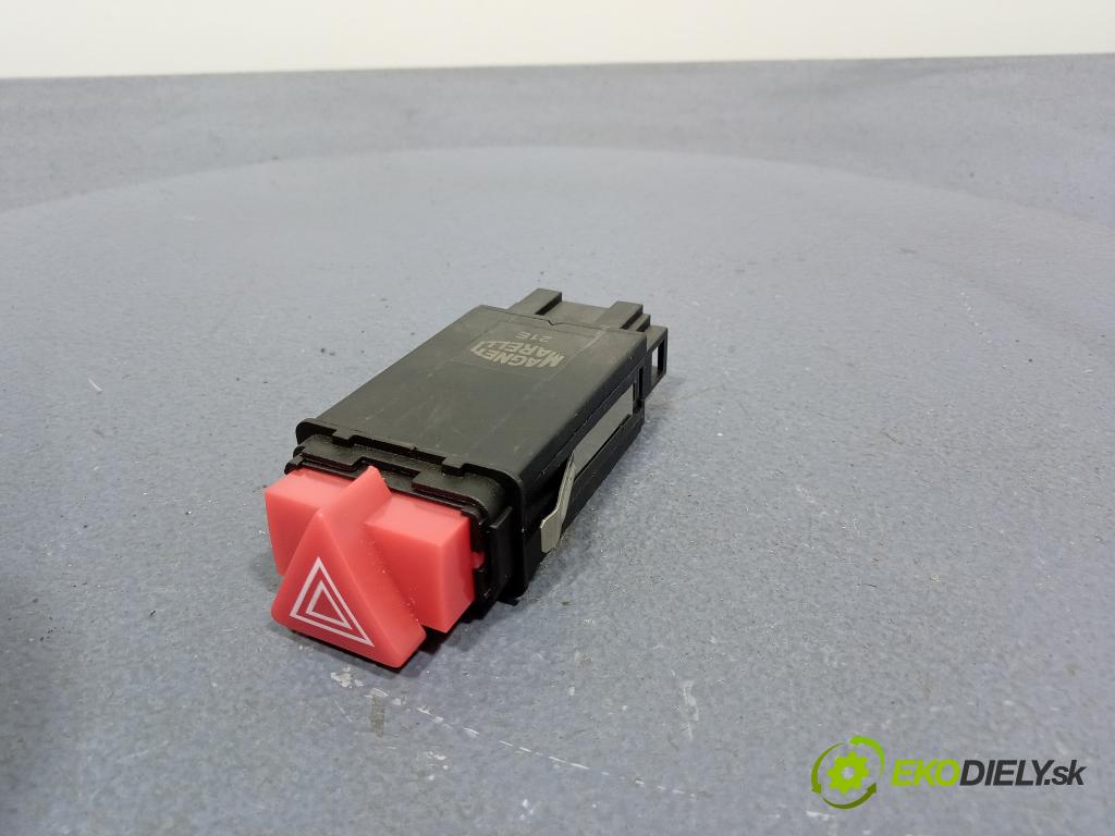 Audi A3 2002 Přepínač Světel: Nouzový 01