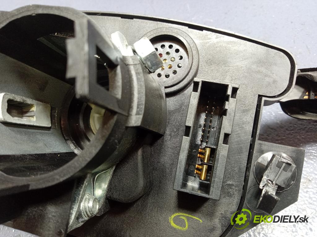 Opel Vectra 2002 řídící jednotka Motor: 09179499