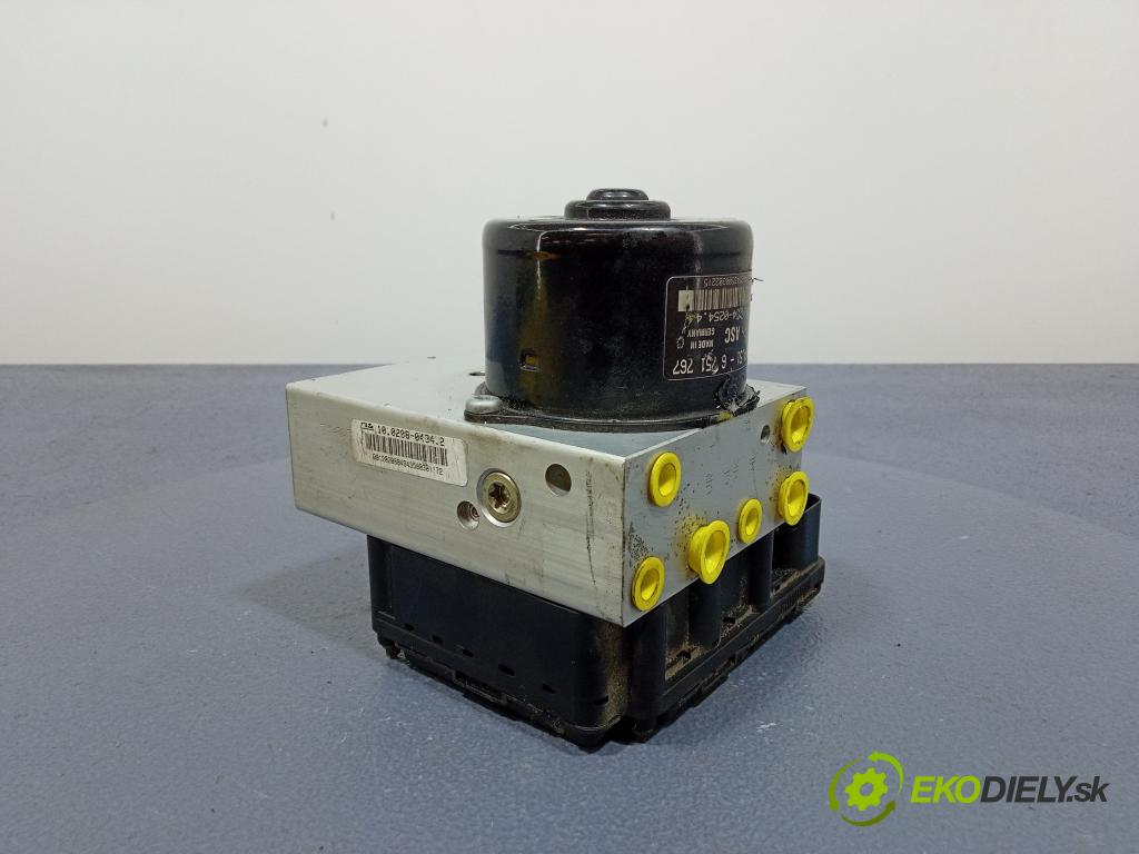Bmw Seria 3 2000 čerpadlo ABS x 6751767 6751768