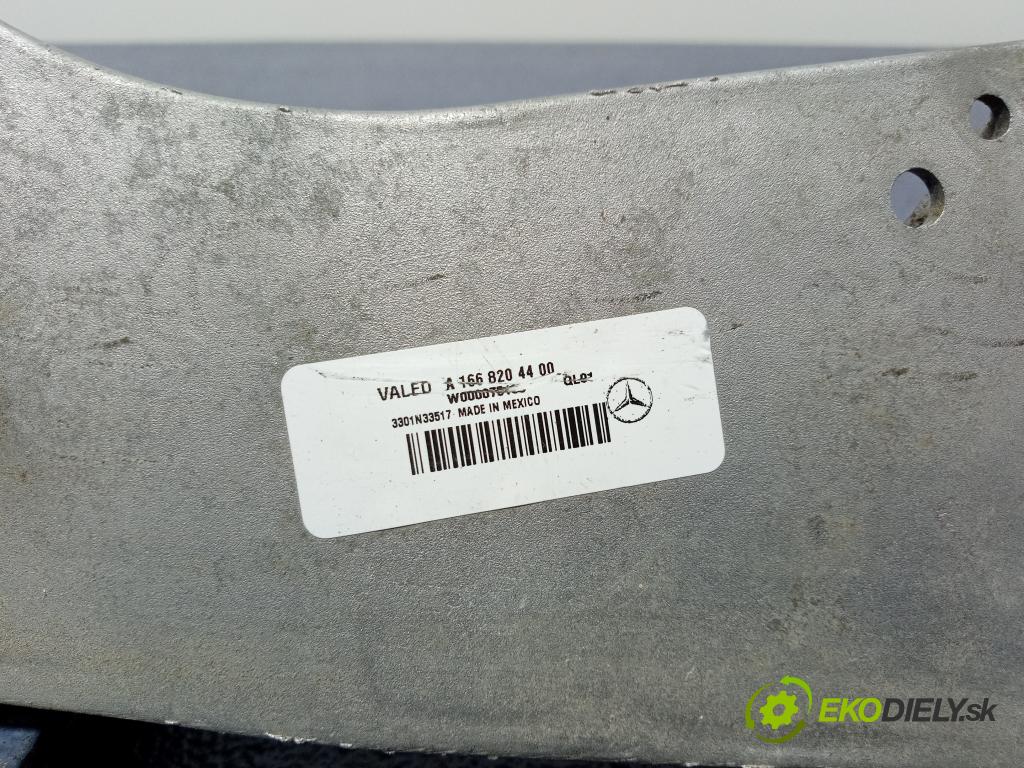Mercedes GLS-Klasa 2017 mechanismus motorek Stěrače: před A1668204400