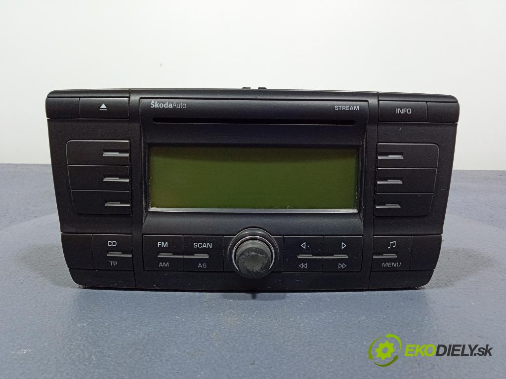 Skoda Octavia 2005 Radio I Navigácia: 1Z0035161B