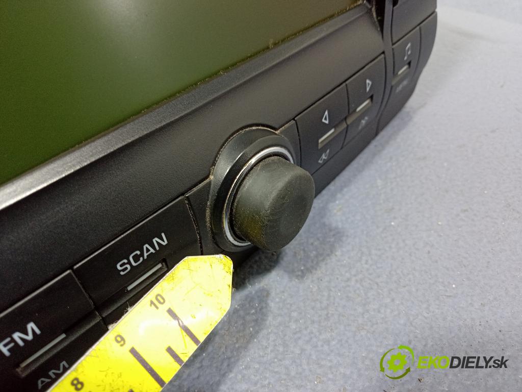 Skoda Octavia 2005 Radio I Navigácia: 1Z0035161B