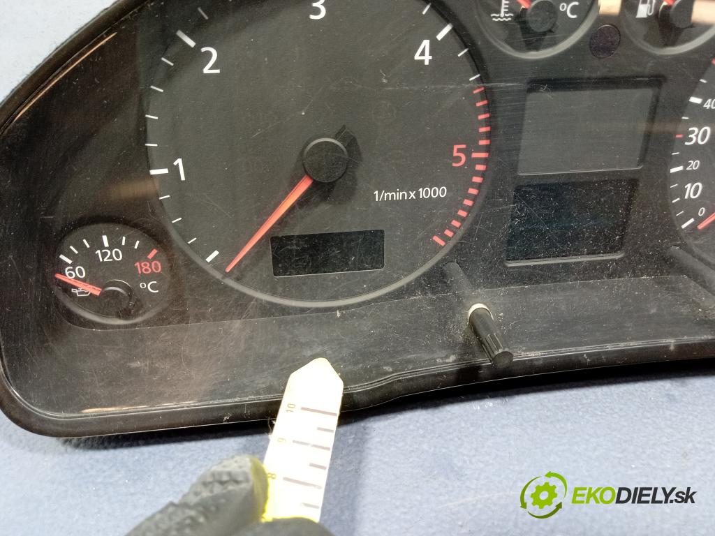 Audi A6 2000 prístrojovka/ budíky 4B0920900C