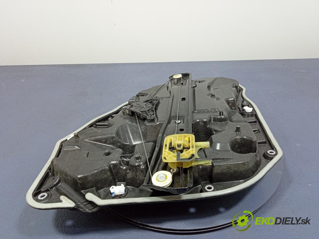 Bmw X7 0 mechanismus stahování Sklenka: Zad: Levý: 9479295
