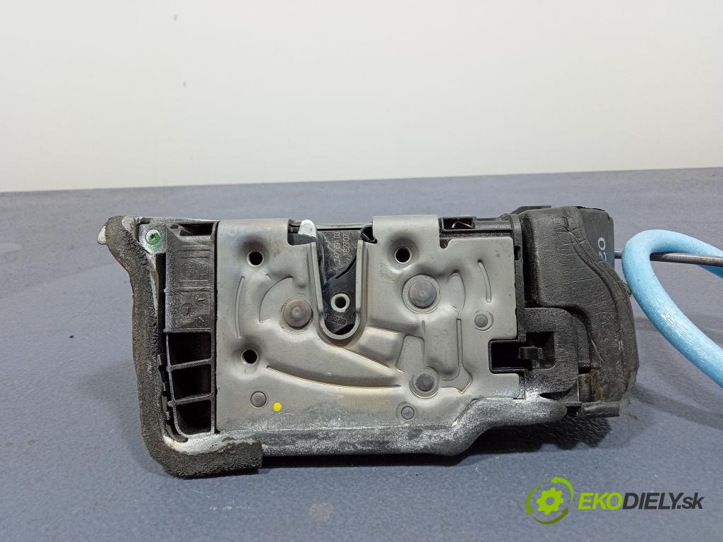 Bmw X7 0 zámek dveře Zad: Levý: 7477691