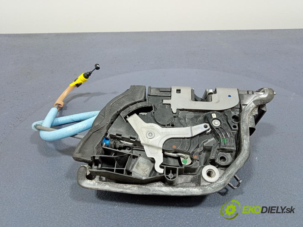 Bmw X7 0 zámek dveře Zad: Levý: 7477691