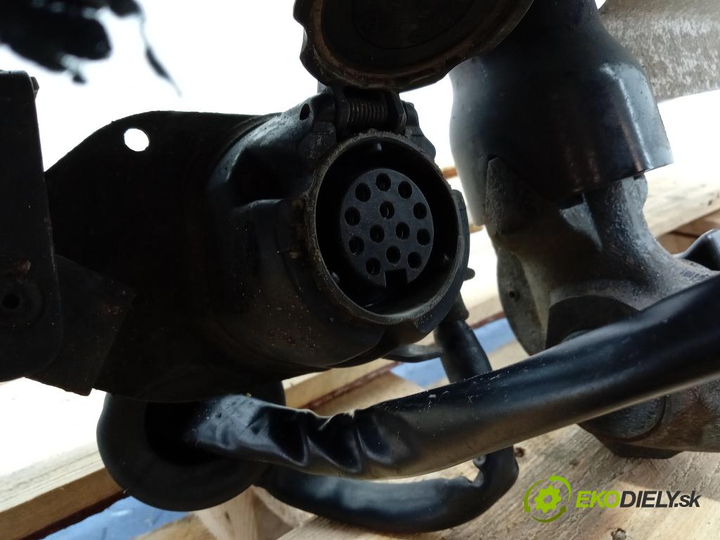 Audi A6 2000 oko Do Přívěsy 4B0092155D