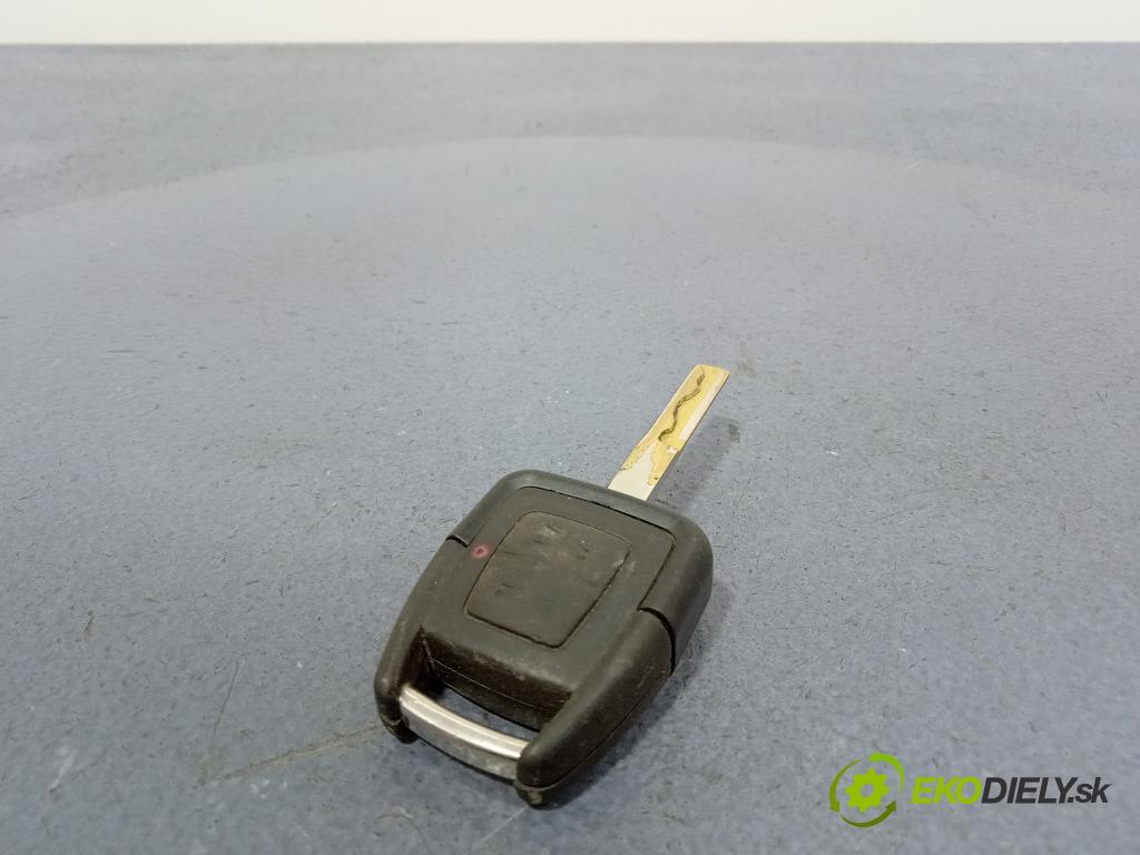 Opel Vectra 2001 řídící jednotka Motor: 12223650