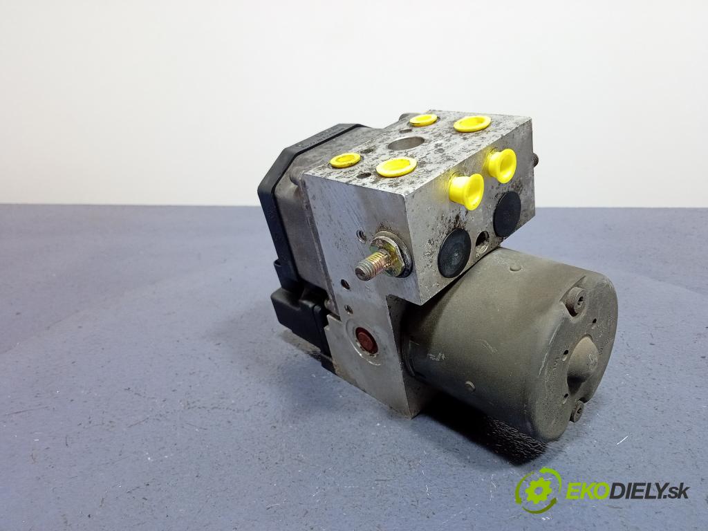 Audi A6 2000 čerpadlo ABS x 8E0614111B