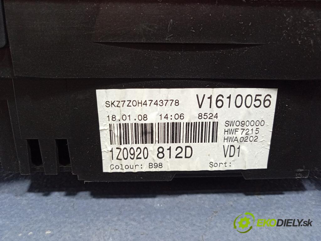 Skoda Octavia 2008 prístrojovka/ budíky 1Z0920812D