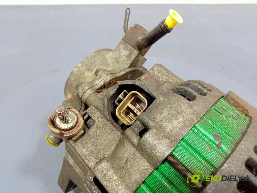 Kia Carnival 2004 Alternator 01