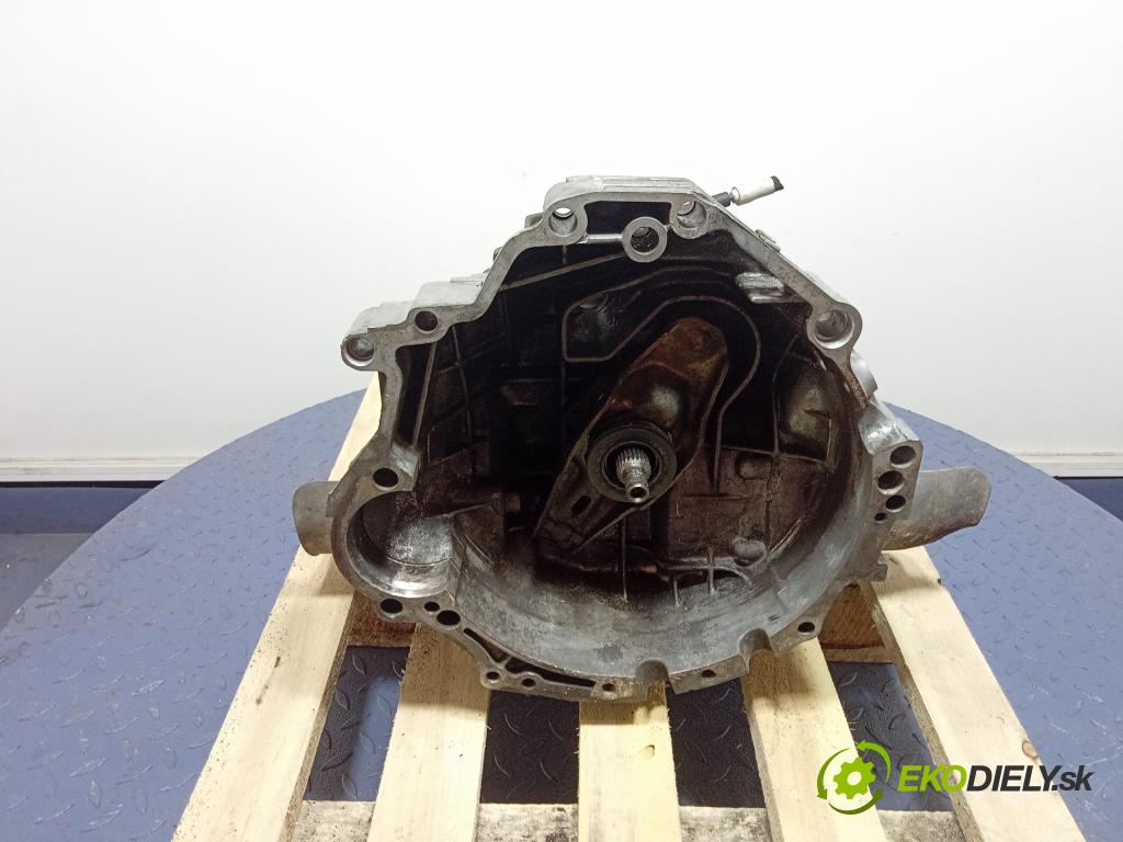 Audi A6 1997 prevodovka Manualna DHN