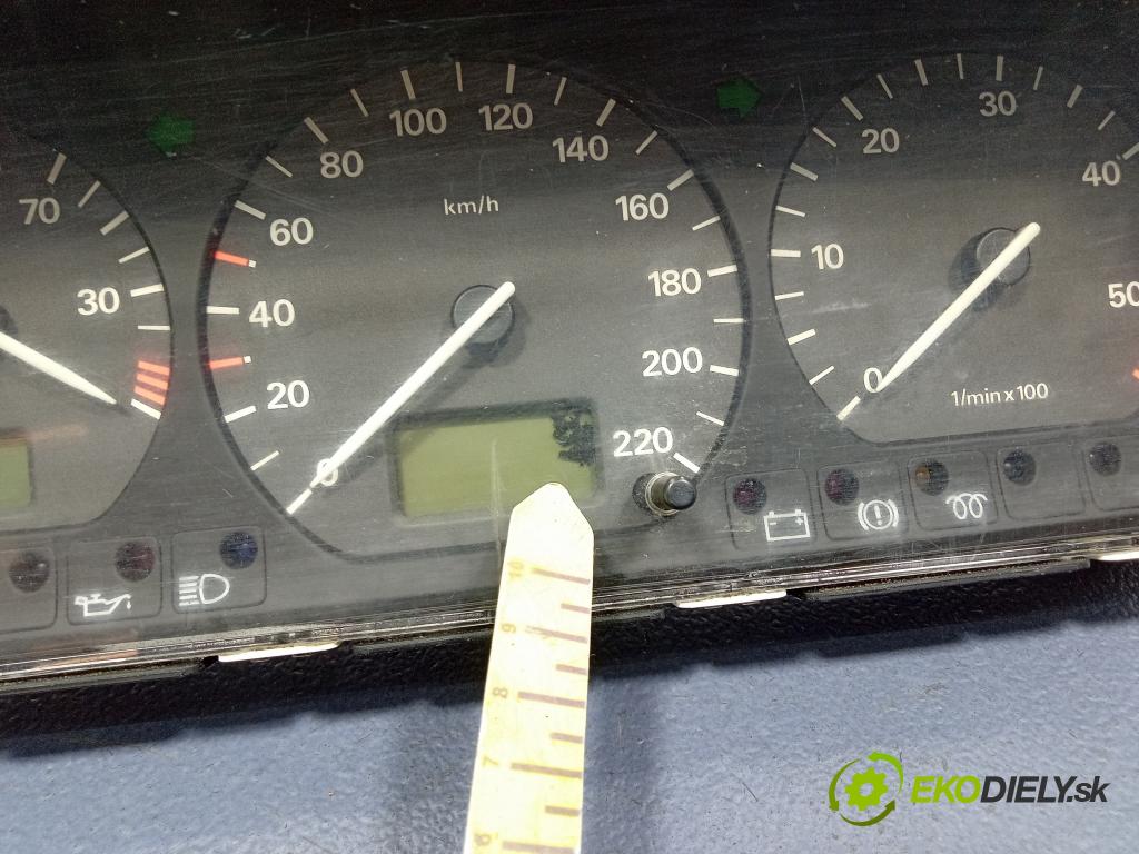Vw Passat 1996 prístrojovka/ budíky 3A0919860