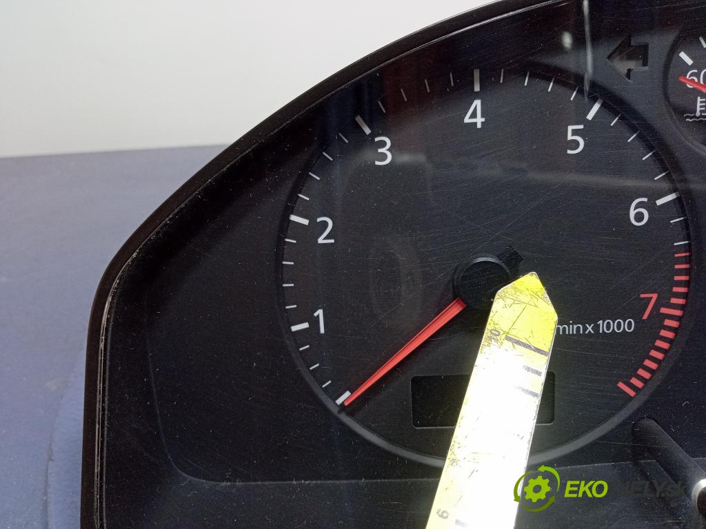 Audi A4 2001 prístrojovka/ budíky 8D0920901D