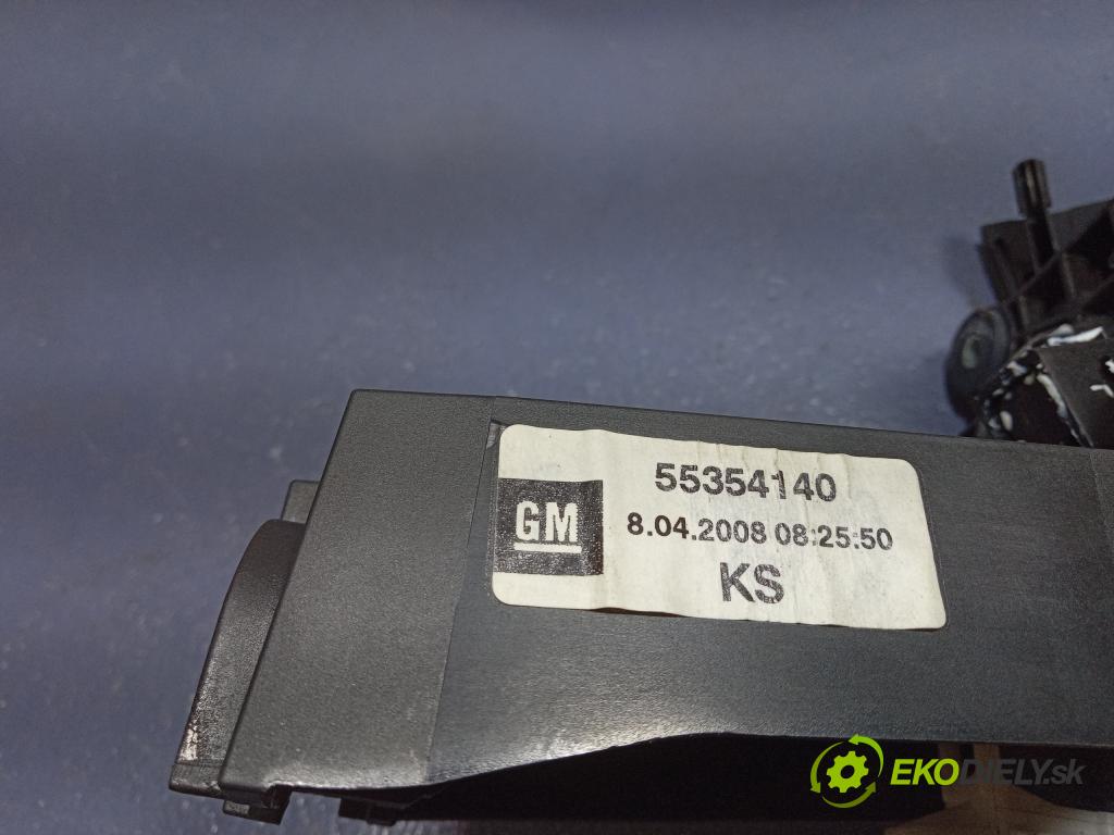 Opel Zafira 2008 Páka: Zmeny: 55354140