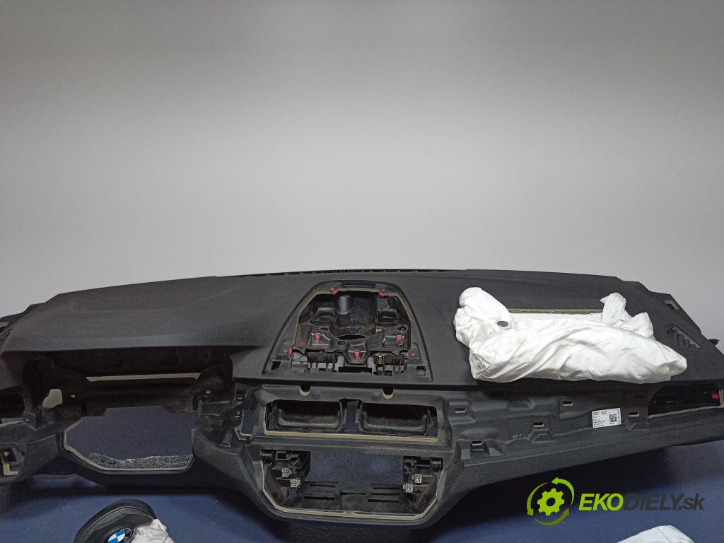Bmw Seria 5 0 kokpit,pristrojová doska 9375427