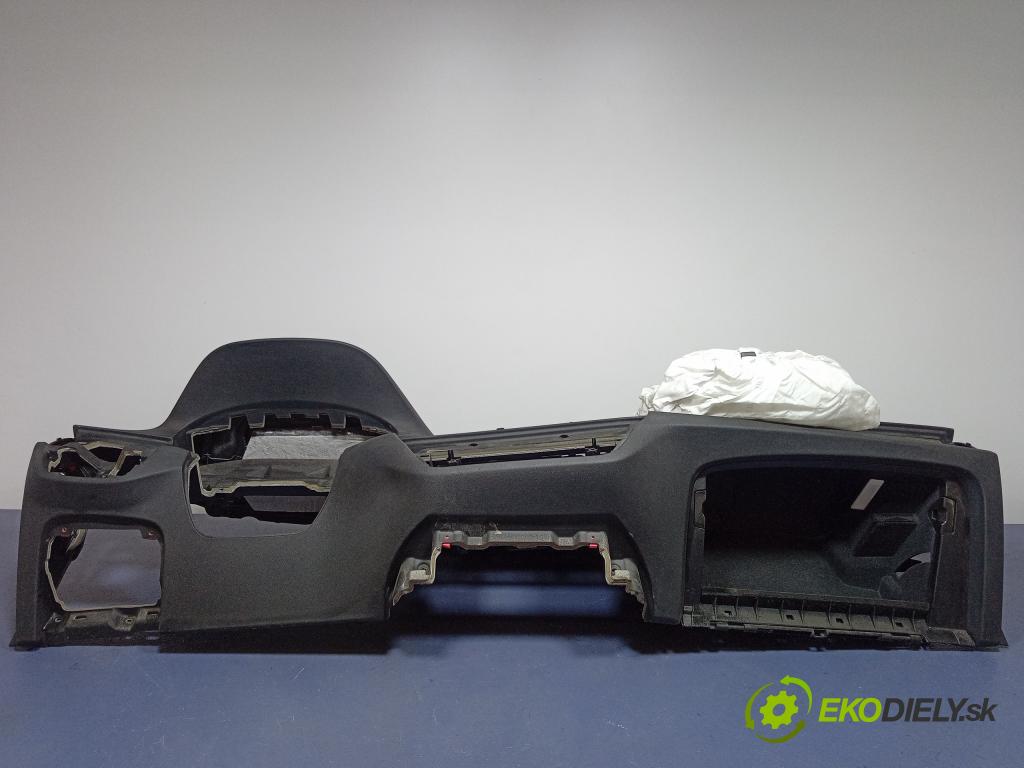 Bmw Seria 5 0 kokpit,pristrojová doska 9375427