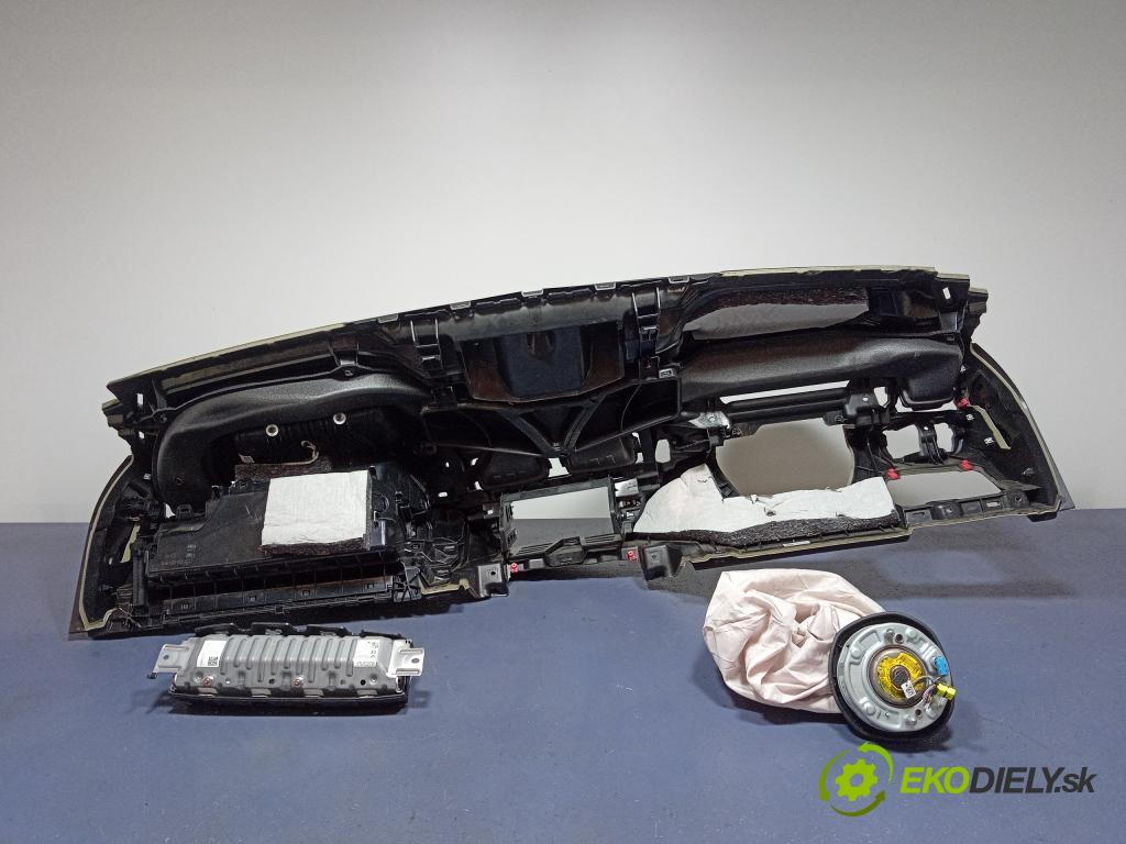Bmw Seria 5 0 kokpit,pristrojová doska 9375427