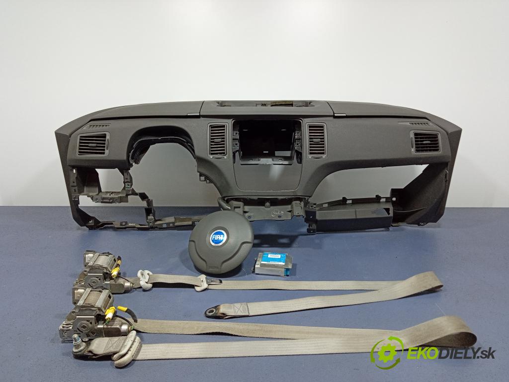 Fiat Idea 2004 kokpit,pristrojová doska 735361781