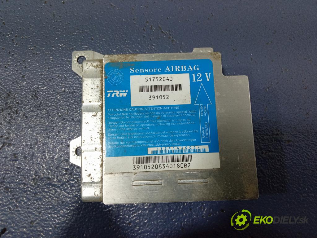 Fiat Idea 2004 kokpit,pristrojová doska 735361781