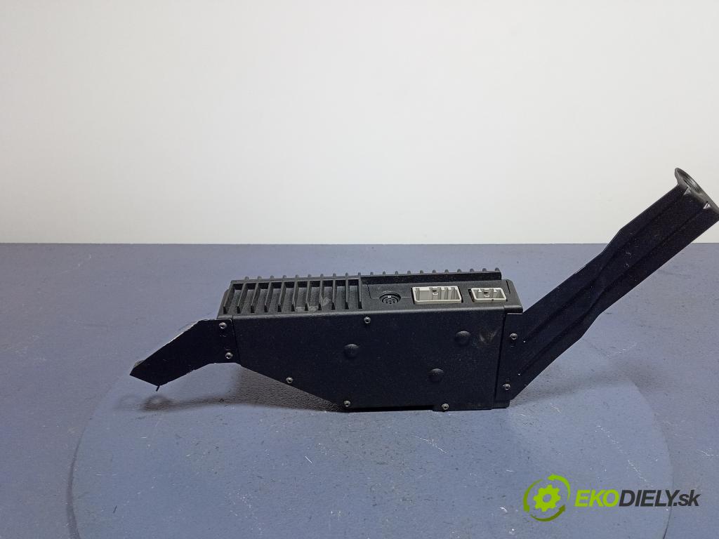 Volvo S80 2001 Zesilovač: Rádio: Navigacia: 8673135