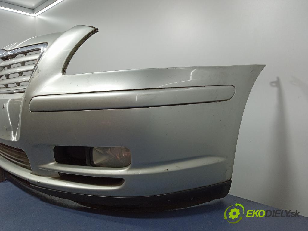 Toyota Avensis 2004 nárazník před 01