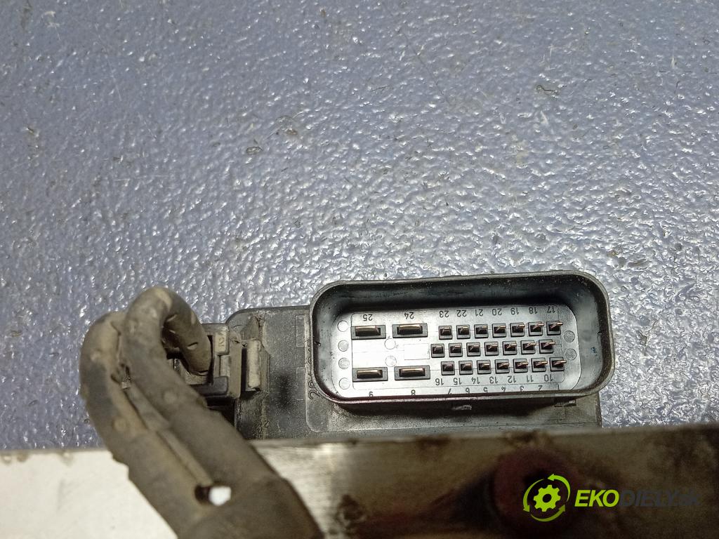 Volvo S80 1999 čerpadlo ABS x 9467581