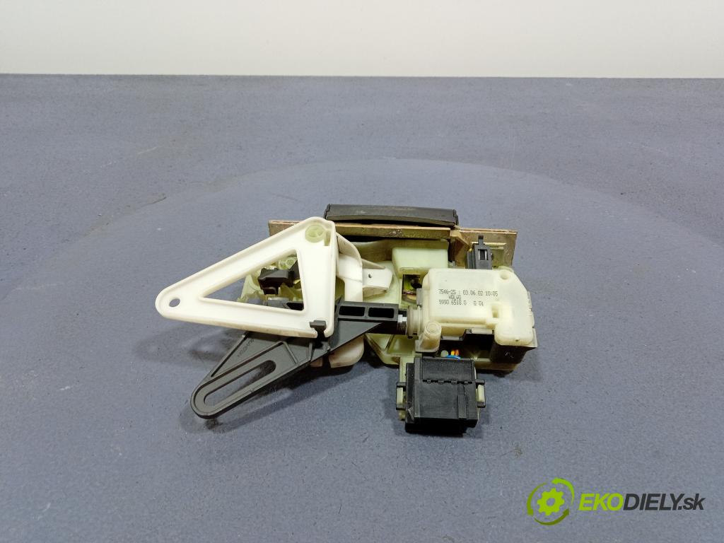 Volvo S70/V70 2002 zámek Klapky: kufr 01