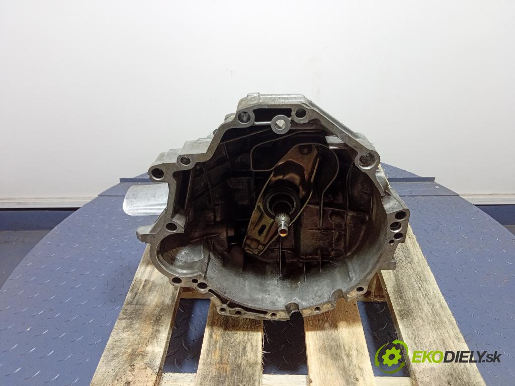 Vw Passat 2005 prevodovka Manualna GFY
