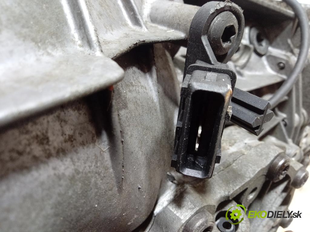 Vw Passat 2005 prevodovka Manualna GFY